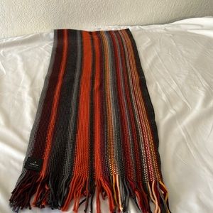 V.FRAAS warm multi colored knitted fringe scarf super soft